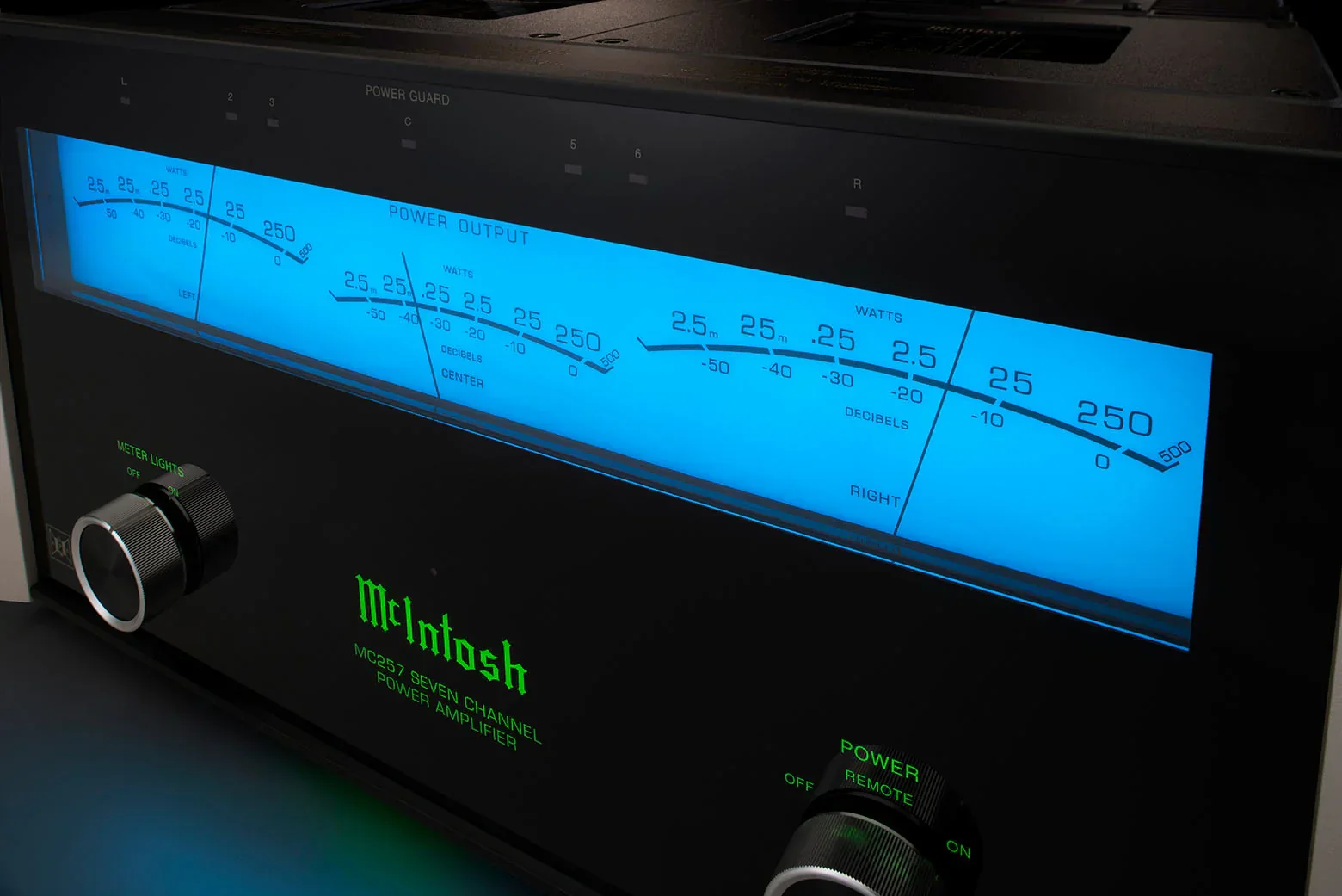 McIntosh - MC257 7-Channel Solid State Amplifier - Image 7